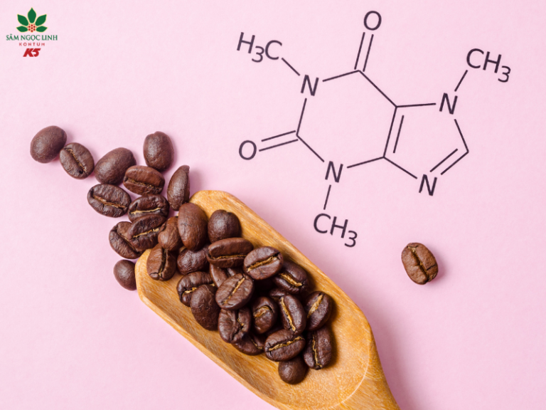 Caffeine giúp tỉnh táo và tăng cường năng lượng.