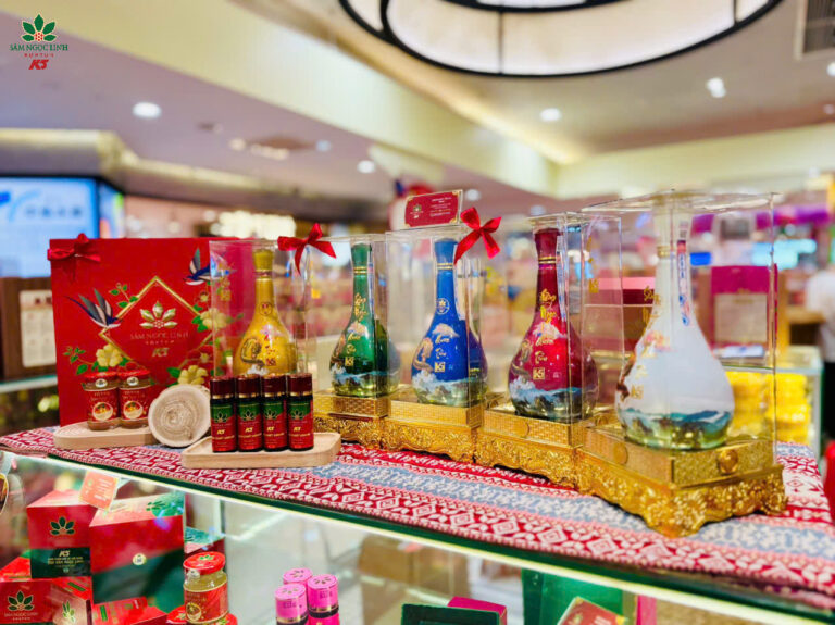 Sản phẩm Quốc Tửu K5 và Dịch Chiết Sâm Ngọc Linh tại gian hàng K5.