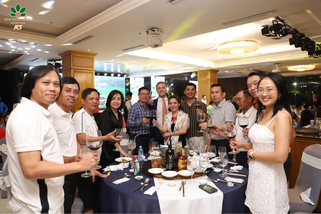 Tiệc chiêu đãi dành cho các golfer và khách mời.,